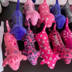 Victoria secret pink dogs